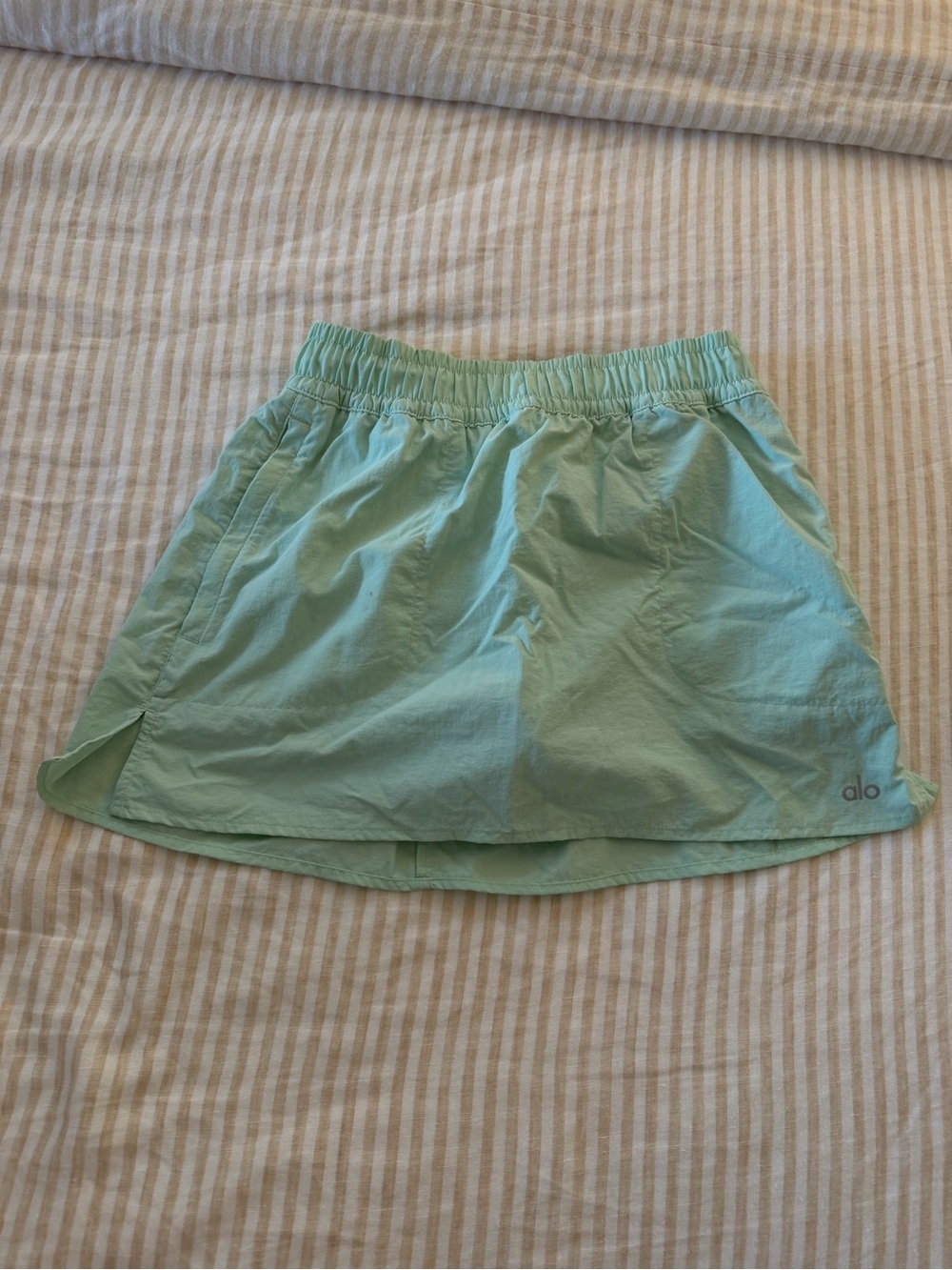 ALO Yoga Mint Green Active Skort